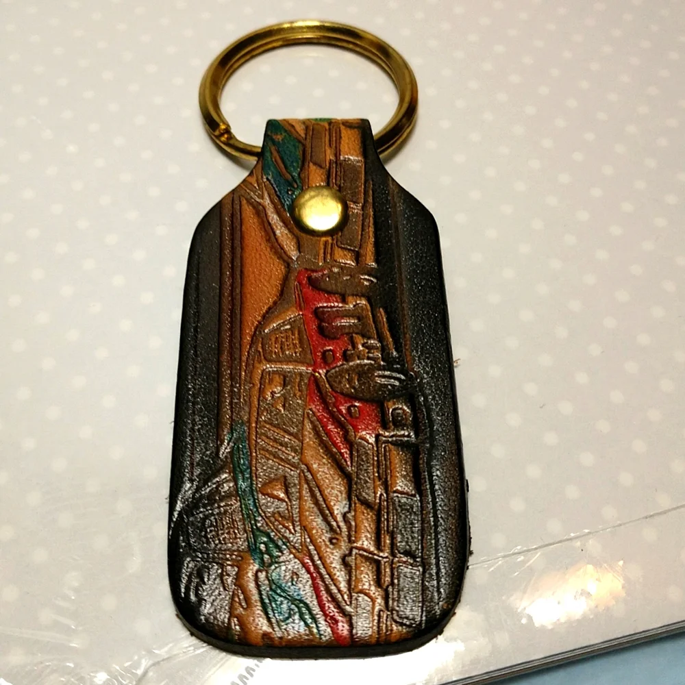 🆕 Leather Race Car Key Ring